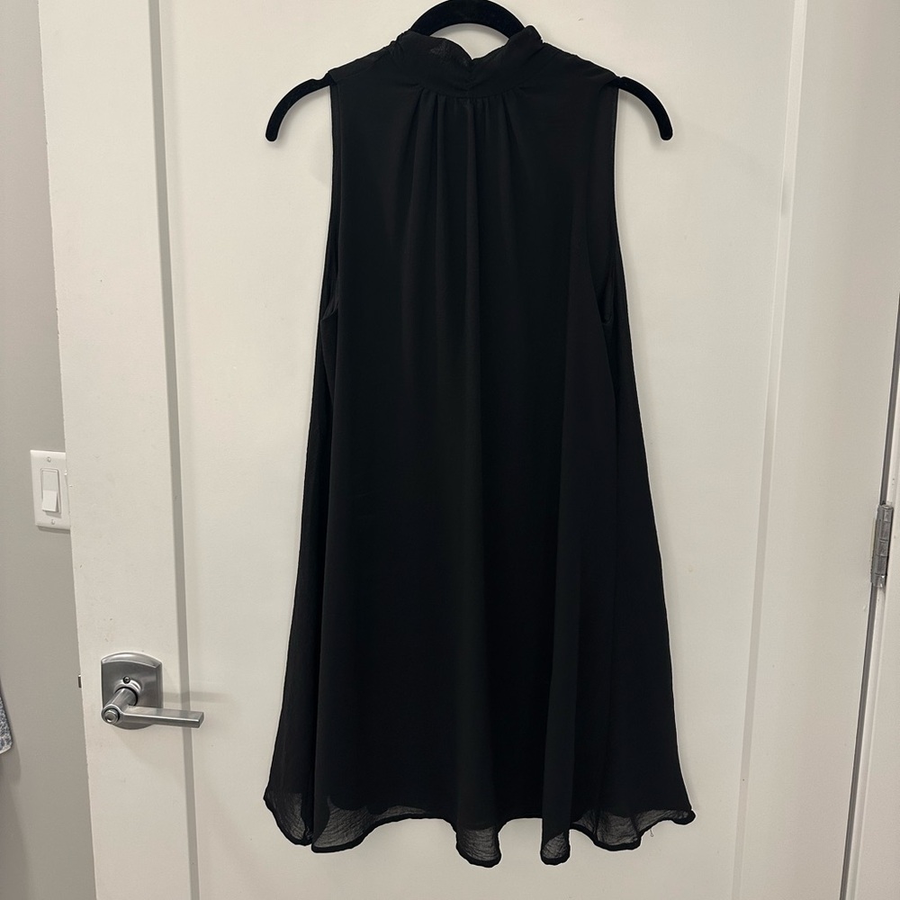 NWOT Black Tie Neck Halter Dress
